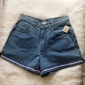 Breaker Jeans NWT High-Rise Denim Shorts Size 13